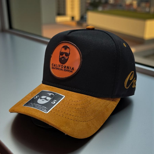 California Caps Caballo Rosa Circular - Trucker