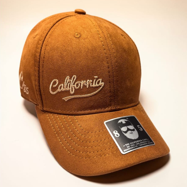 California Caps Calavera Rosa Negro - Trucker
