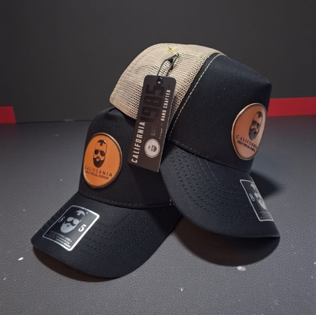 California Caps Navy Negro Script - Trucker