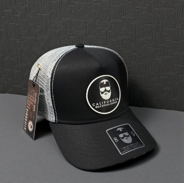 California Caps 19 Caballos Blanca Rosa - Trucker