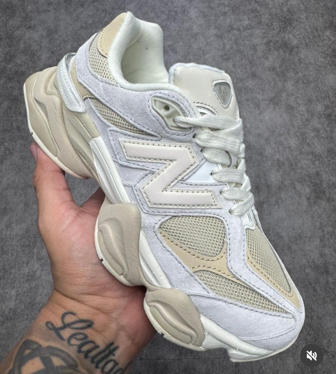 New Balance 9060 Beige Blanco Gris