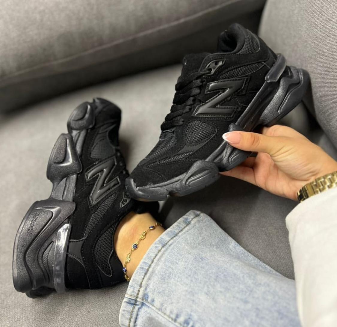 New Balance 9060 Negro Total