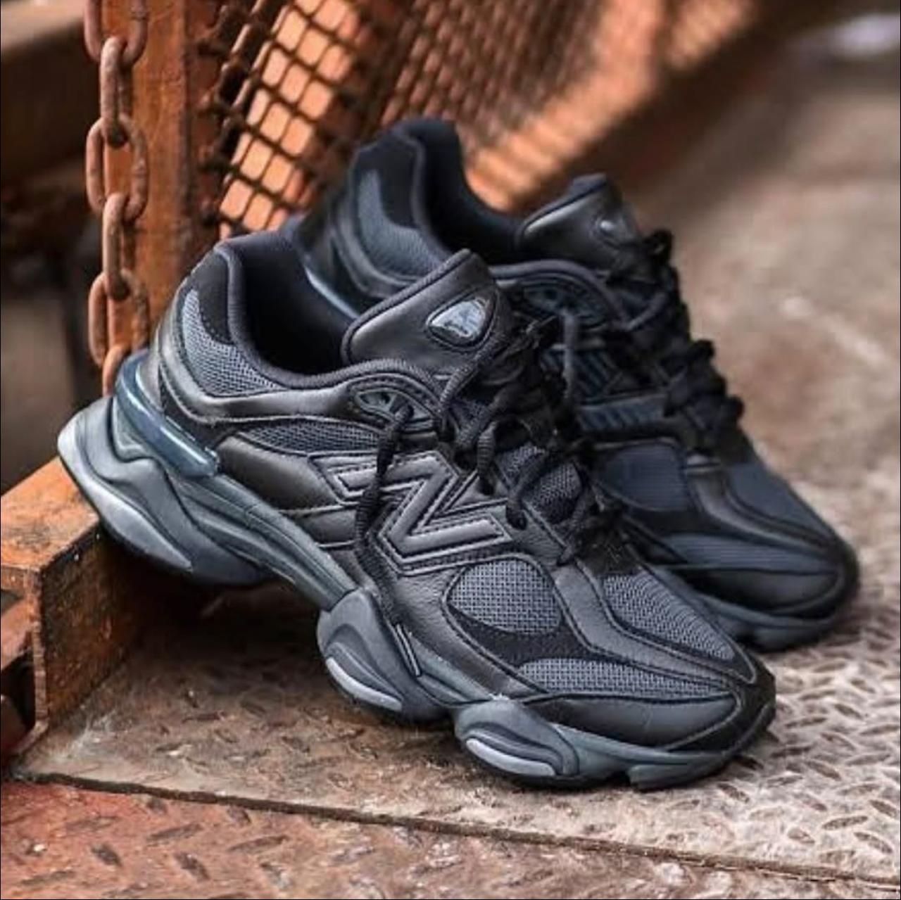 New Balance 9060 Negro Carbón